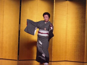 日舞披露（高校６回生）